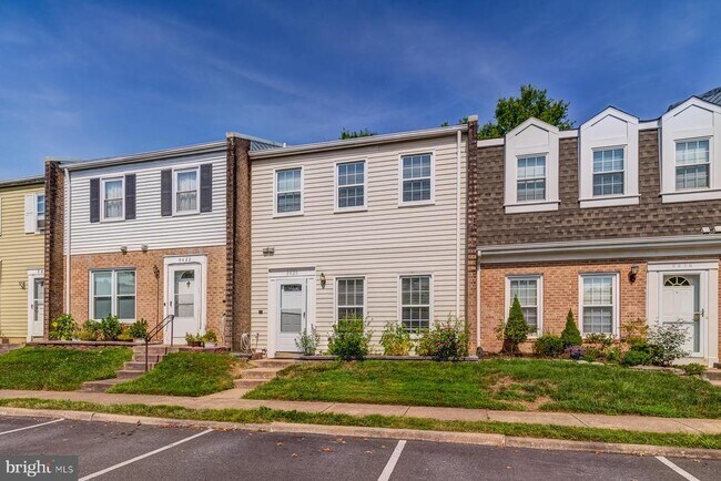 Building Photo - 9420 Packard Way