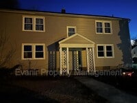 Building Photo - 1813 E High St