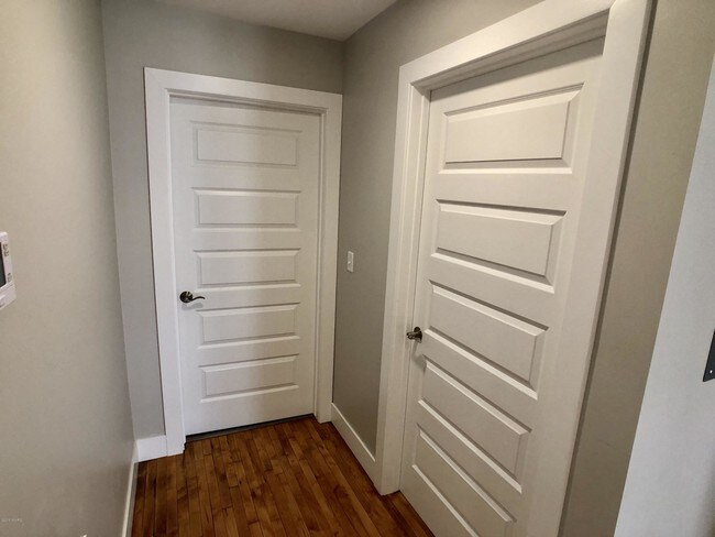 Building Photo - 86 Washington St