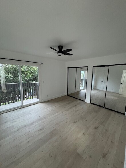 Building Photo - 8402 Larson Ave