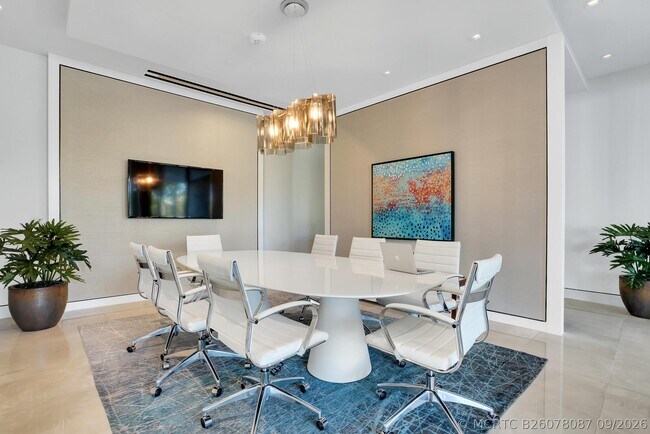 Building Photo - 435 Bayshore Dr