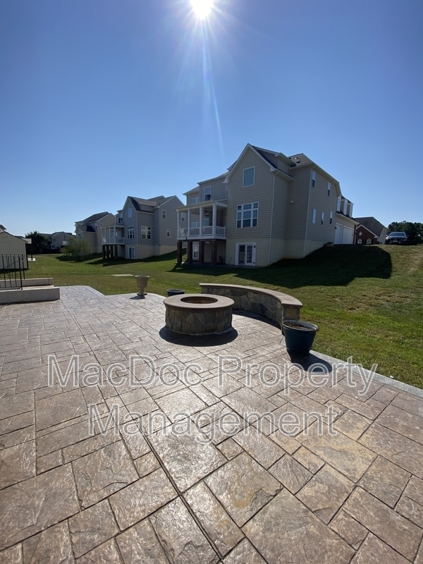 Building Photo - 6056 Greenspring Road