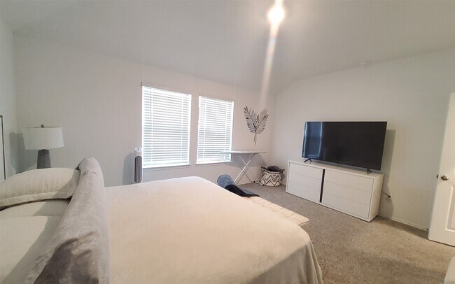 Building Photo - 31131 Delamere Turn Trl