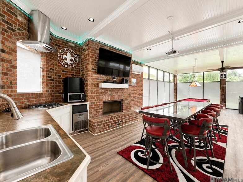 Building Photo - 9430 Magnolia Crossing Dr