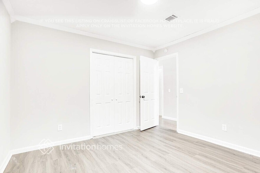 Building Photo - 3772 Villa Ct
