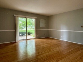 Building Photo - 930 Beau Dr