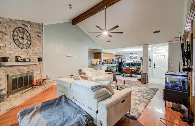 Building Photo - 15035 Felgate Creek Dr