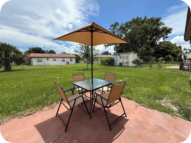 Building Photo - 103 Guaymas Dr