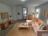 Building Photo - 301 Mantle Ave