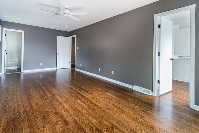 Building Photo - 4808 Hanover Ave
