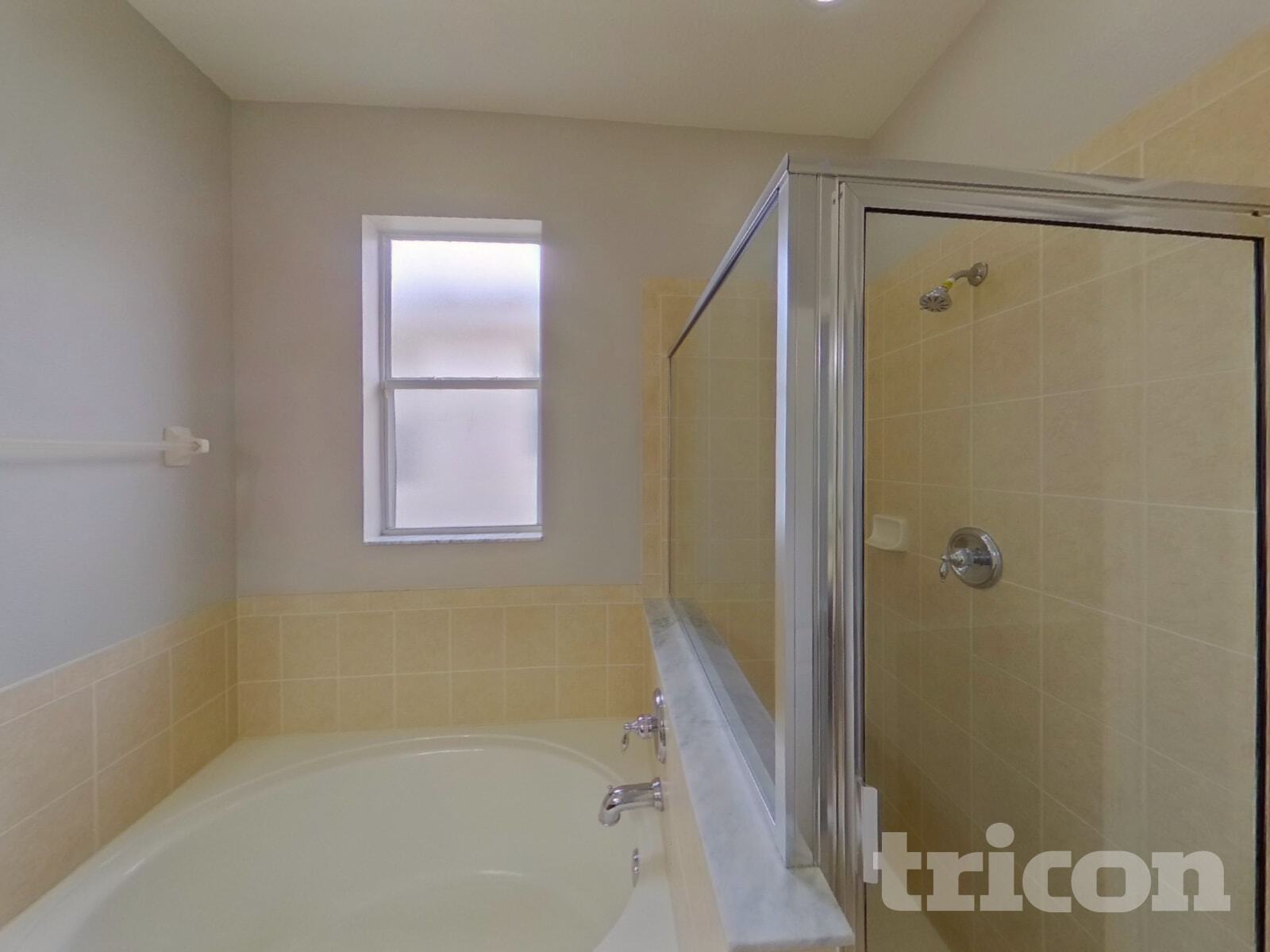 Building Photo - 420 Kings Path Dr