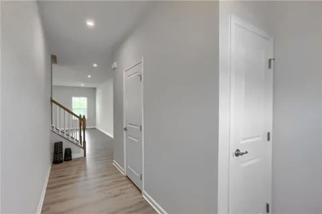 Building Photo - McConnell Trails 3 Bedroom, 2.5 Bathroom T...