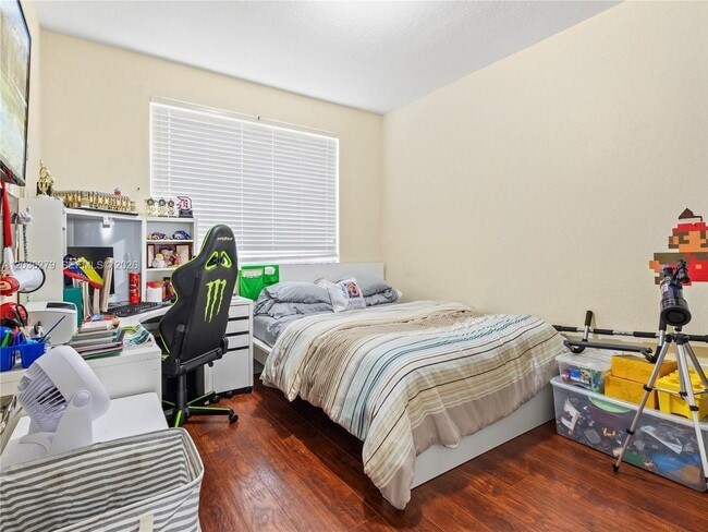 Building Photo - 8128 NW 108th Ct