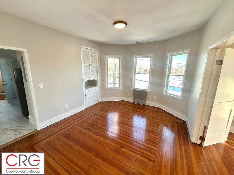 Building Photo - 79 3rd St