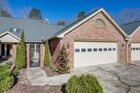 Building Photo - # Serene Living Near Travelers Rest