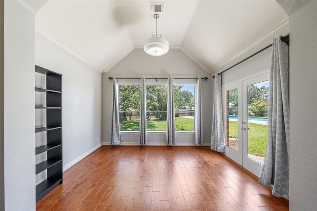 Building Photo - 5450 Faircreek Ln