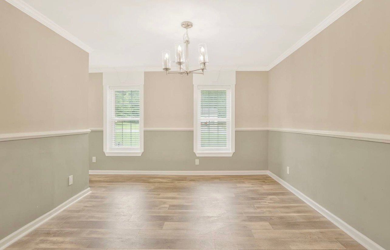 Building Photo - 4009 Melvin Dr SW