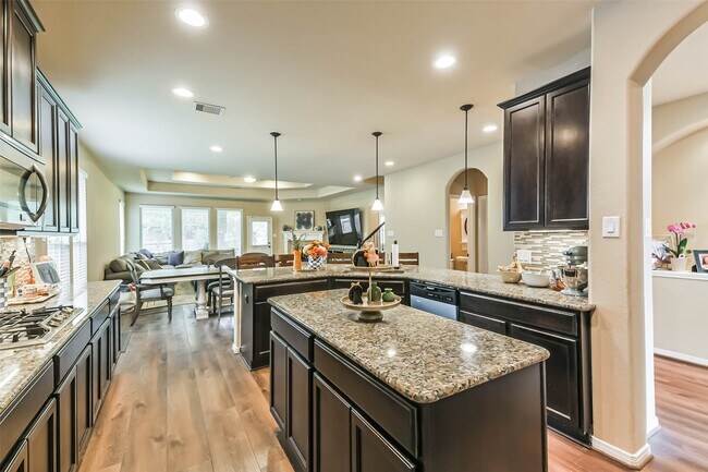 Building Photo - 111 Quail Meadow Dr