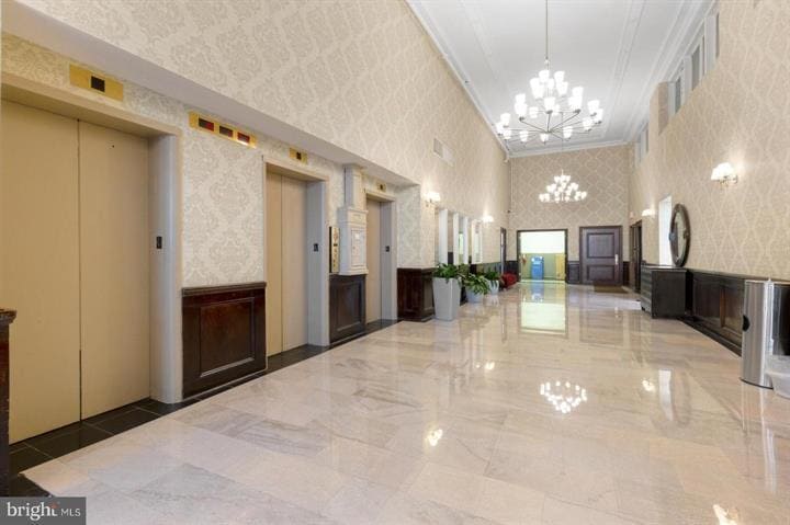 Building lobby - 1324 Locust St