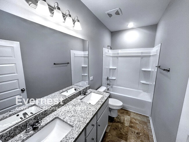 Building Photo - 1109 Prospect Ct
