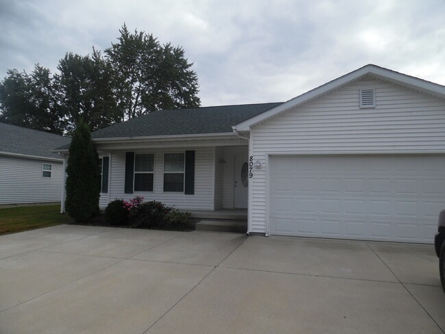 Building Photo - 4-bedroom, 2-bathroom home in a great Eastside Terre Haute location.