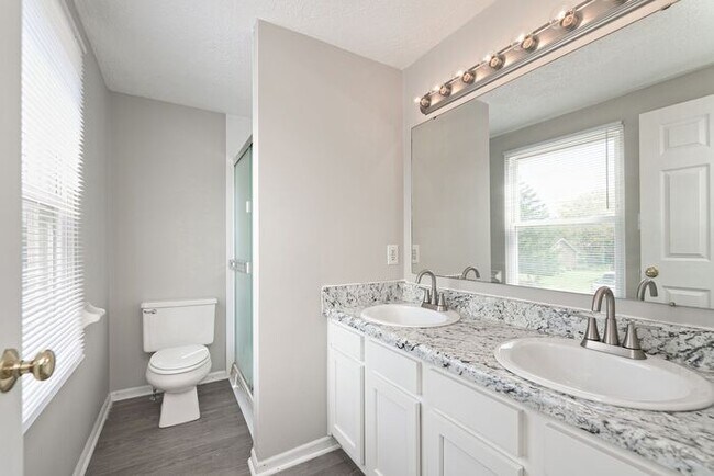 Building Photo - Sweet 4 Bedroom 2.5 Bath Home in Great Fishers Location Within Walking Distance to the Nickel Pla...