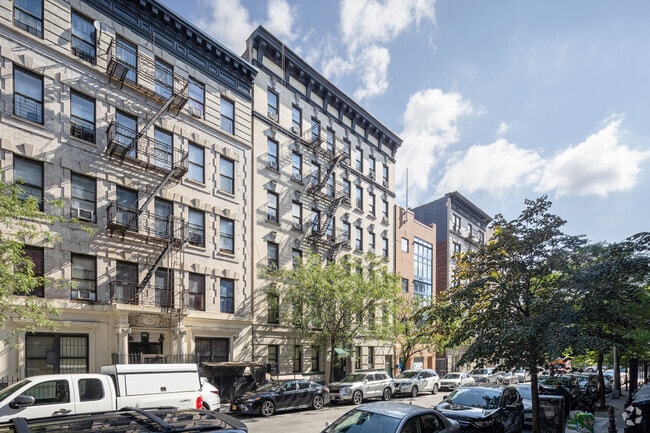 Primary Photo - 507 W 171st St