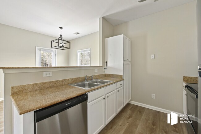 Building Photo - 110 Whitton Ct