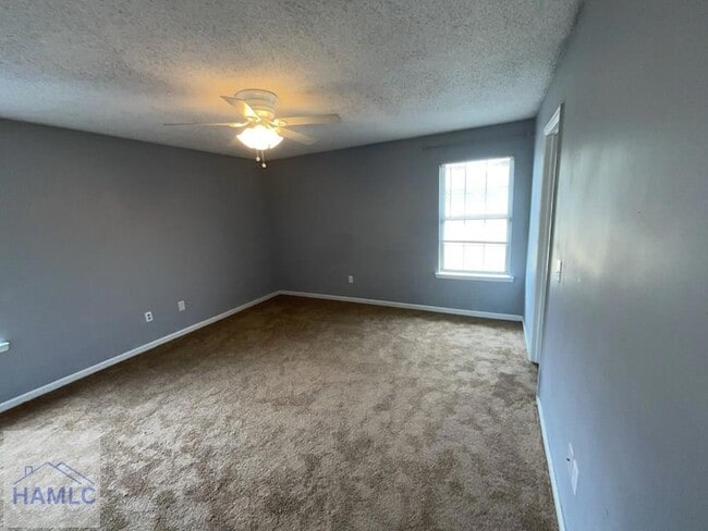 Building Photo - 215 Bridgemont Way