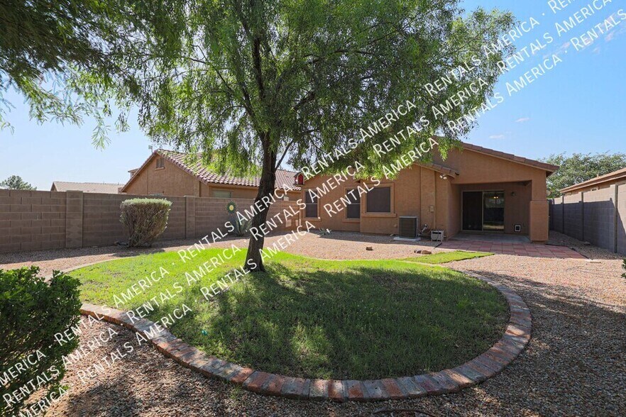 Building Photo - 36322 W Alhambra St