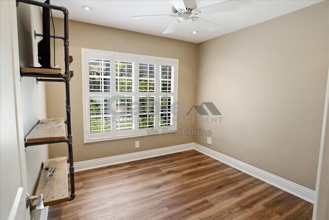 Building Photo - 24309 W Venturi Dr