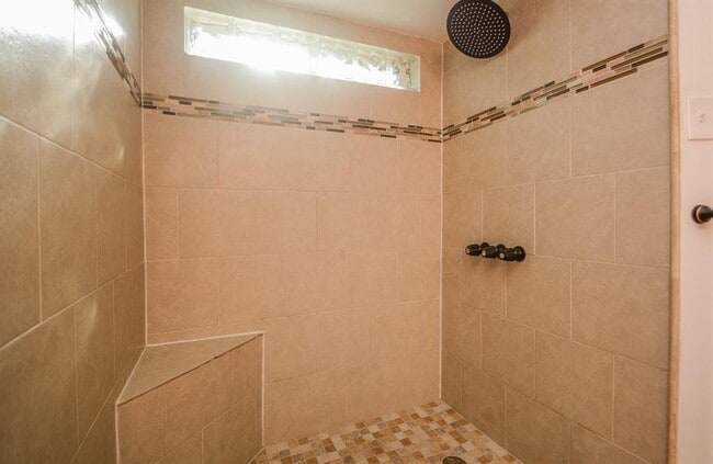 Building Photo - 12959 Lemur Ln