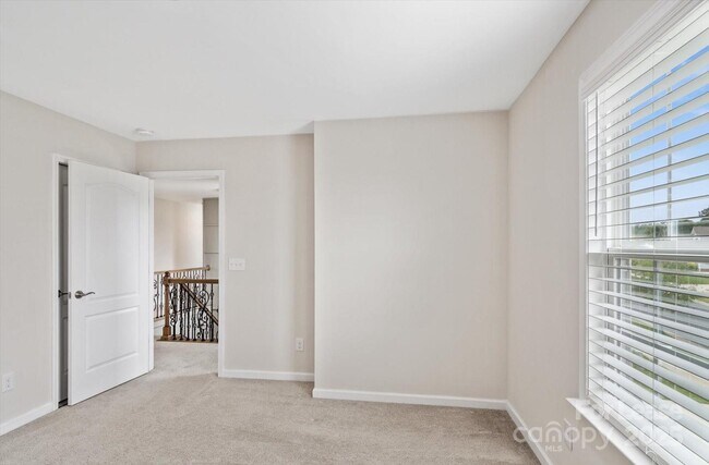 Building Photo - 4029 Spring Garden St