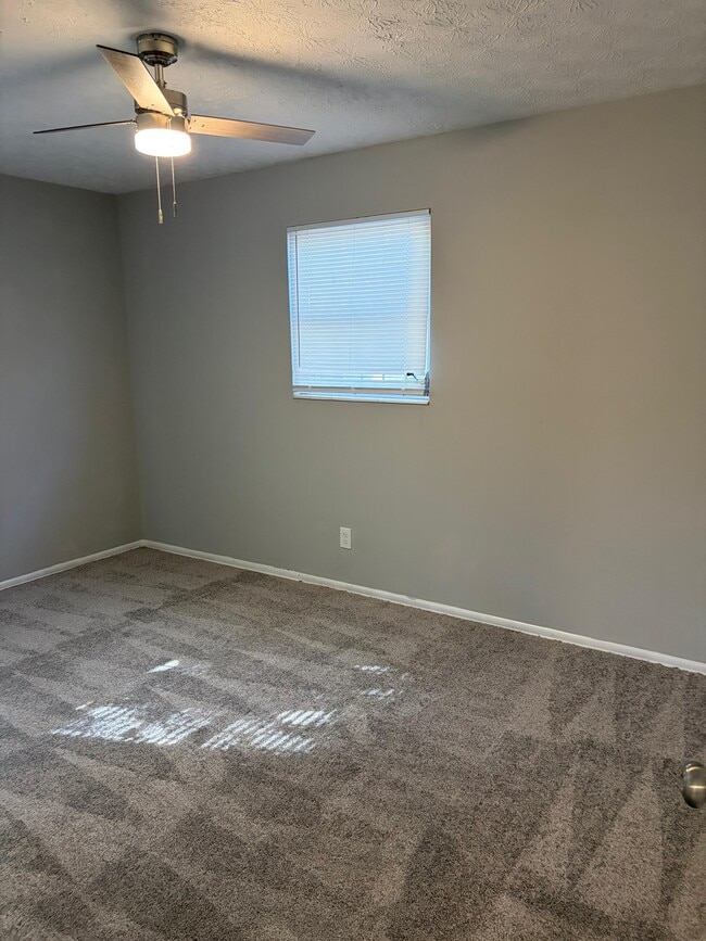 Building Photo - 6450 San Juan Ave