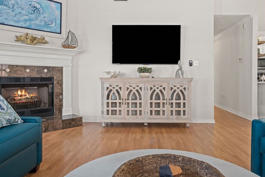 Building Photo - 4657 Windstarr Dr