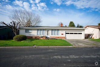 Building Photo - Single Level  4 Bedroom Home in Arcata, Ea...