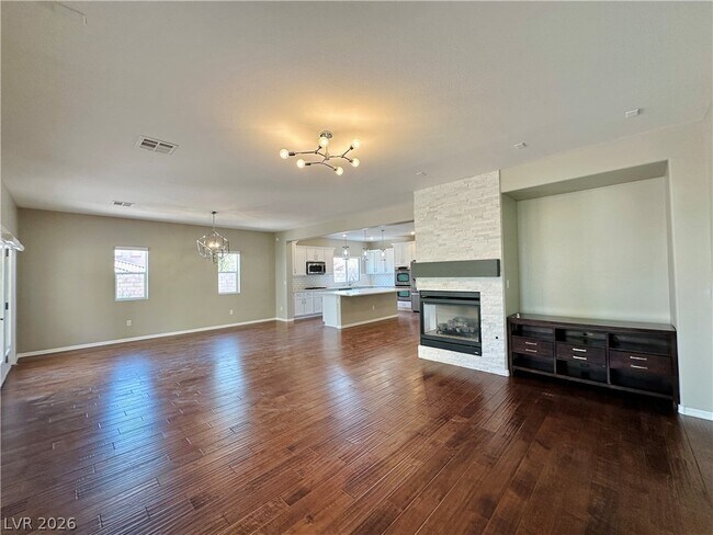 Building Photo - 956 Tafalla Ct