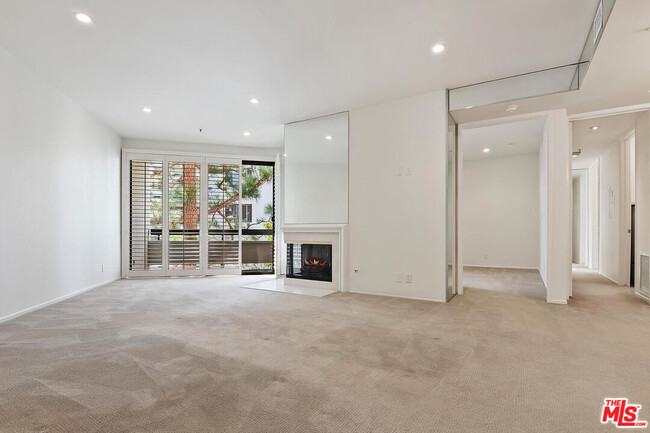 Building Photo - 2131 Century Park Ln