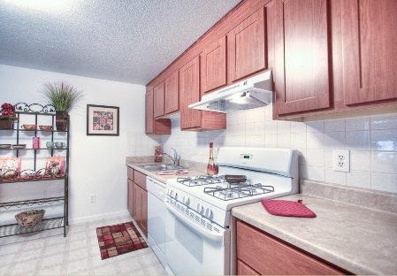 Kitchen - Milwood Apartments