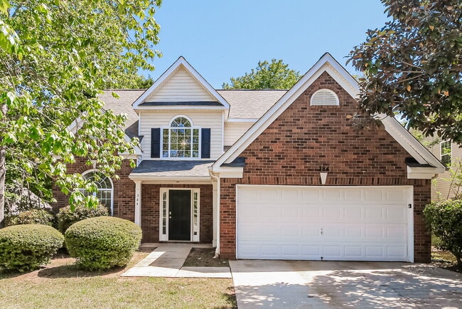 Building Photo - 384 Jasmine Dr