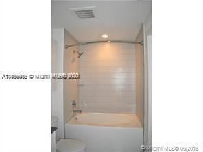 Building Photo - 1 br, 1 bath Condo - 999 SW 1st Ave Apt 2509