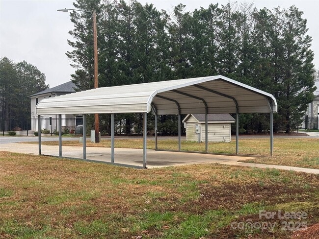 Building Photo - 131 Pine Meadow Ln