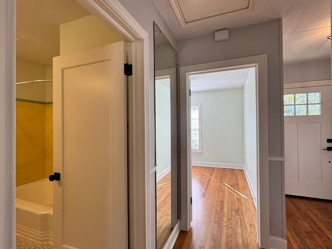 Building Photo - 823 W. Fifth Street