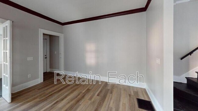 Building Photo - 116 Ridgeway Ave