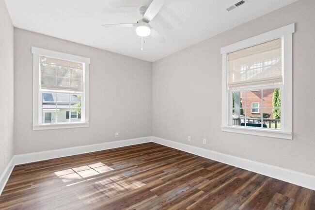 Building Photo - Beautifully Built Ranch Home in Desirable ...