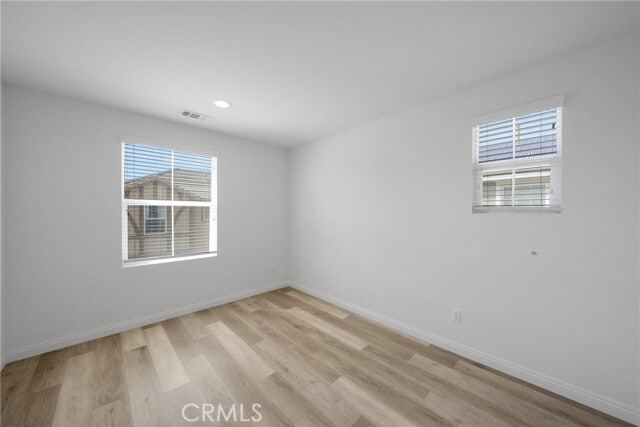 Building Photo - 751 Huron Pl