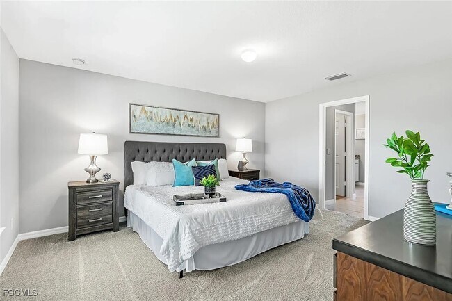 Building Photo - 418 NW 20th Terrace