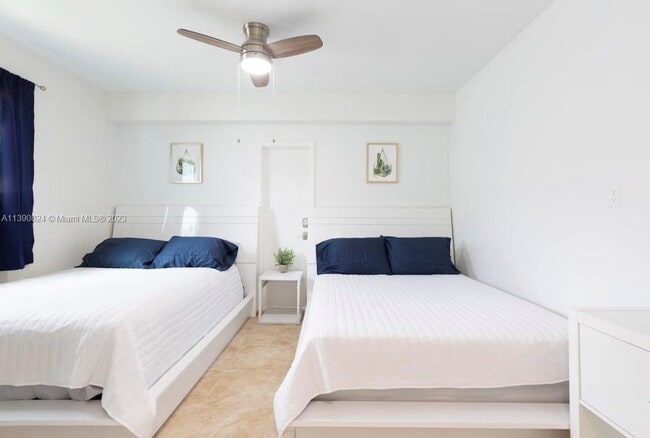 Building Photo - 5261 SW 88th Terrace