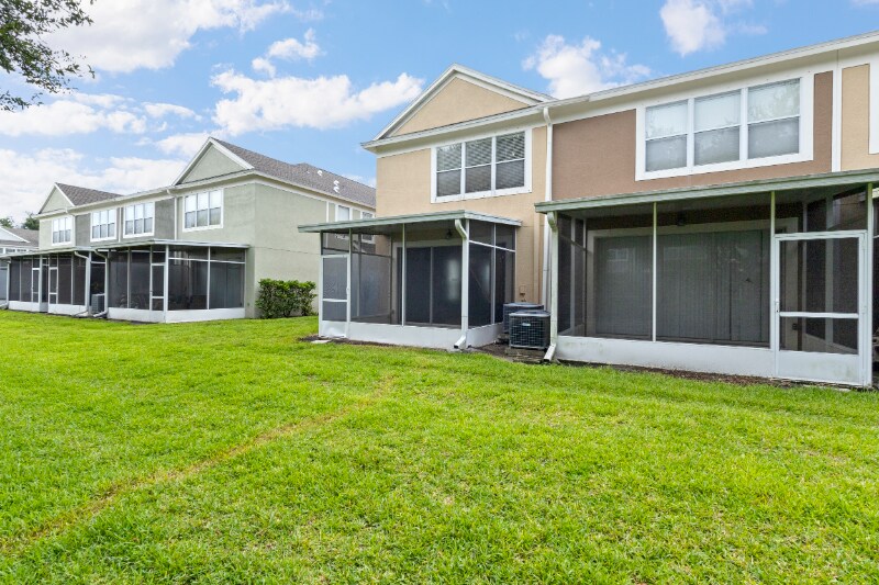 Building Photo - 8324 72nd Ln E