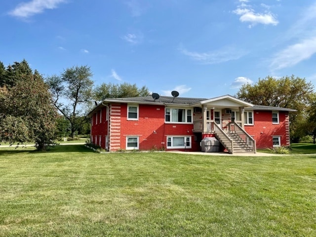 Primary Photo - 200 Maple St